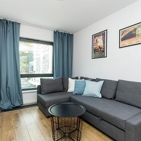 Awanport Rentyear Apartments 그디니아 외부 사진