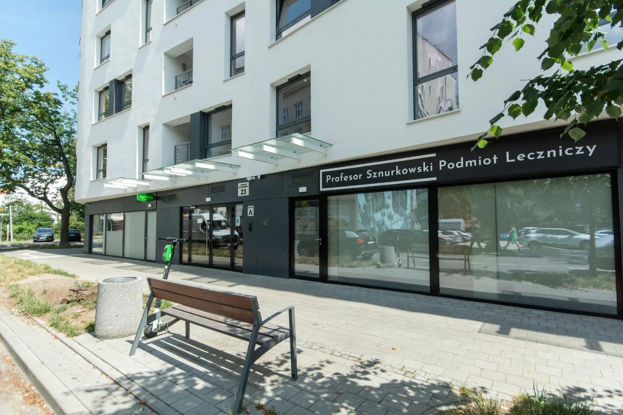 Awanport Rentyear Apartments 그디니아 외부 사진